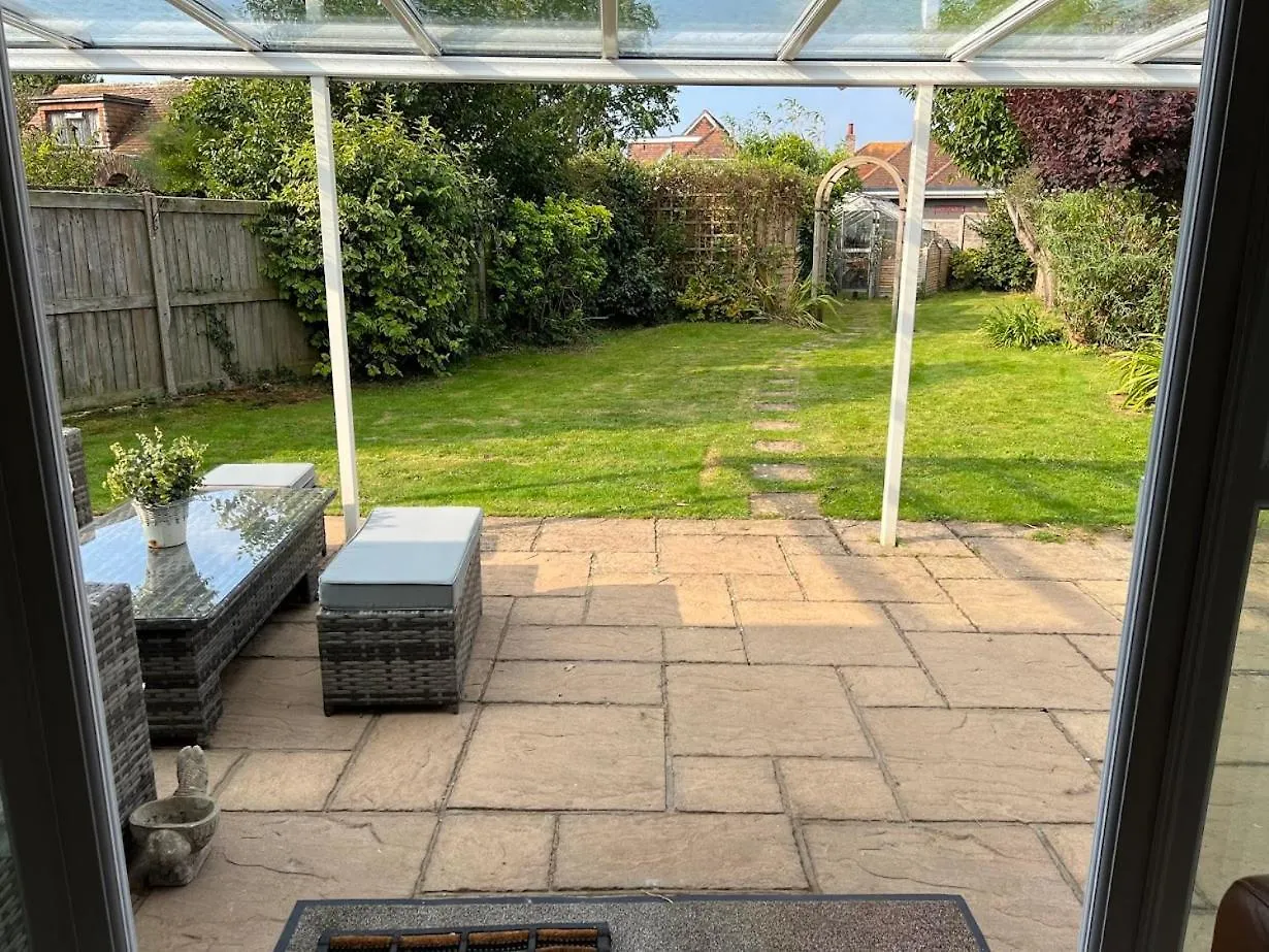 Prime Location - House With Secure Garden Villa Bournemouth