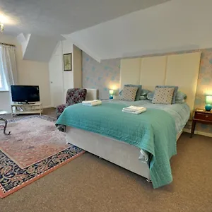  Holiday home 1 The Coach House