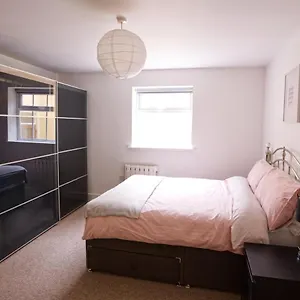 https://the-warehouse.bournemouth-hotels.org