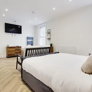  Holiday home Mount