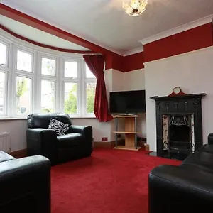  Holiday home Bournemouth Holiday Home