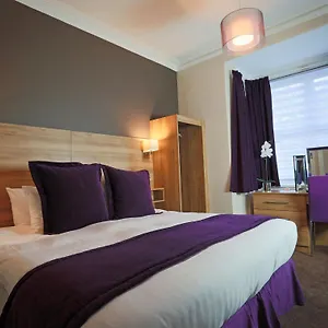 4* Otel The Chocolate Box